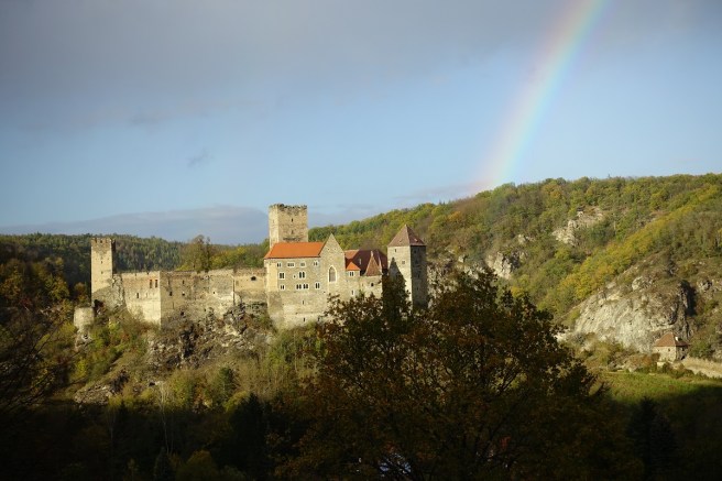 Burg Hardegg rainbow 1
