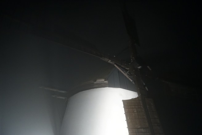 Windmühle Nebel 4