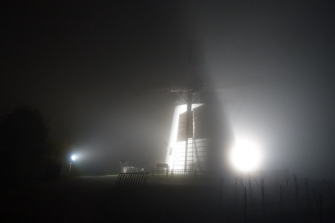 Windmühle Nebel 5